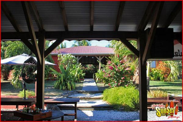 Sunset Surf Camp Hostel Сен Франсоа Екстериор снимка